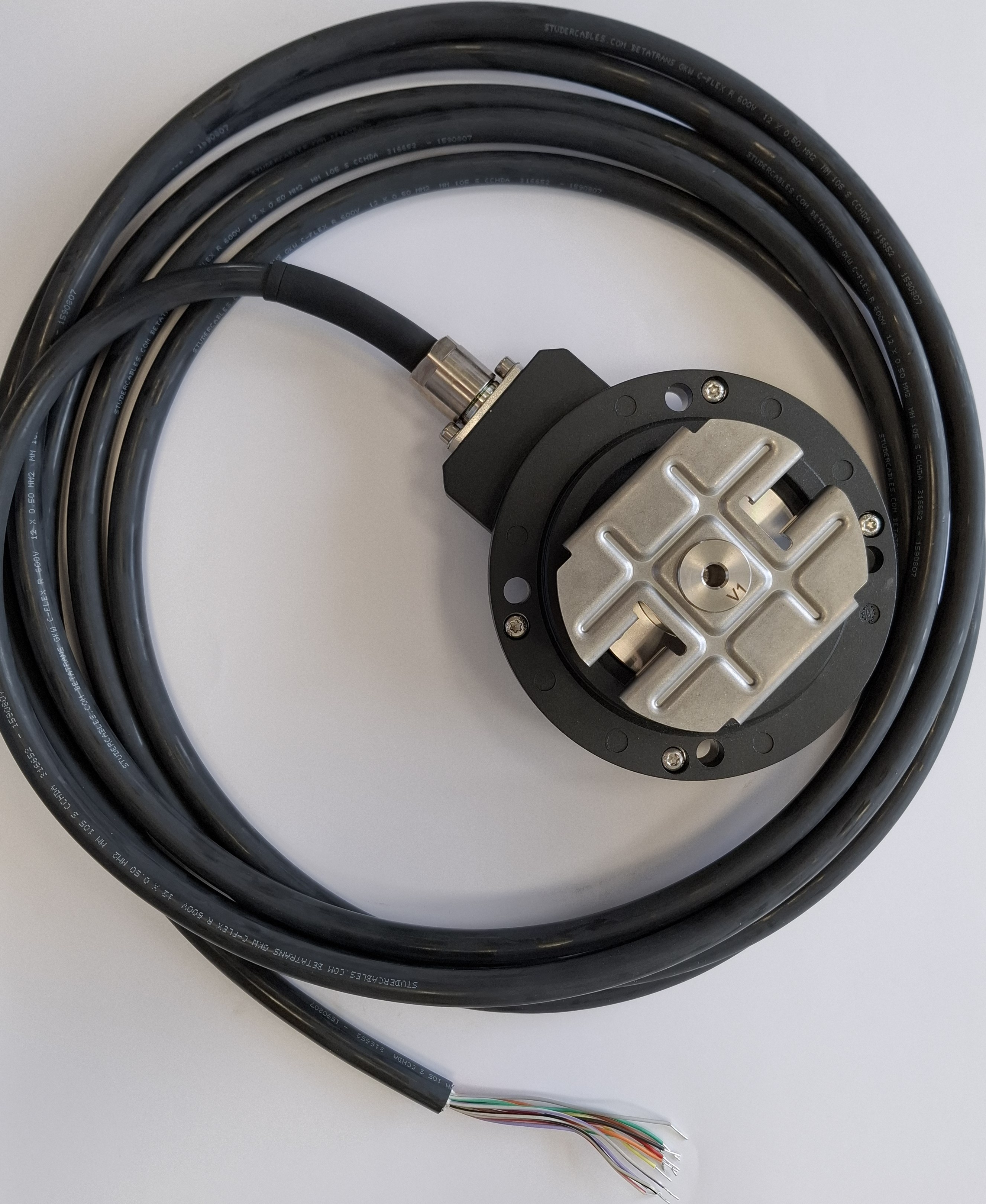Railway speed sensor with vehicle cable